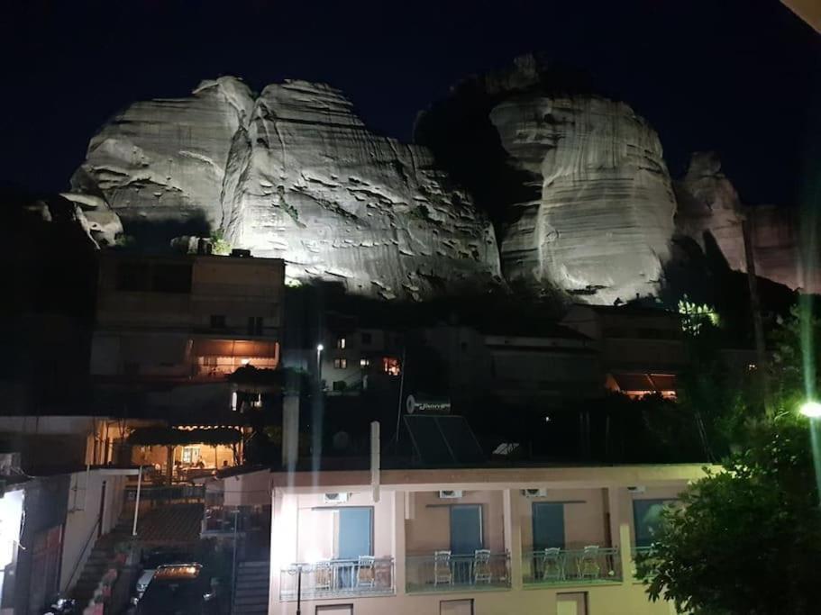 דירות קאלאבאקה House With Amazing View Of Meteora מראה חיצוני תמונה
