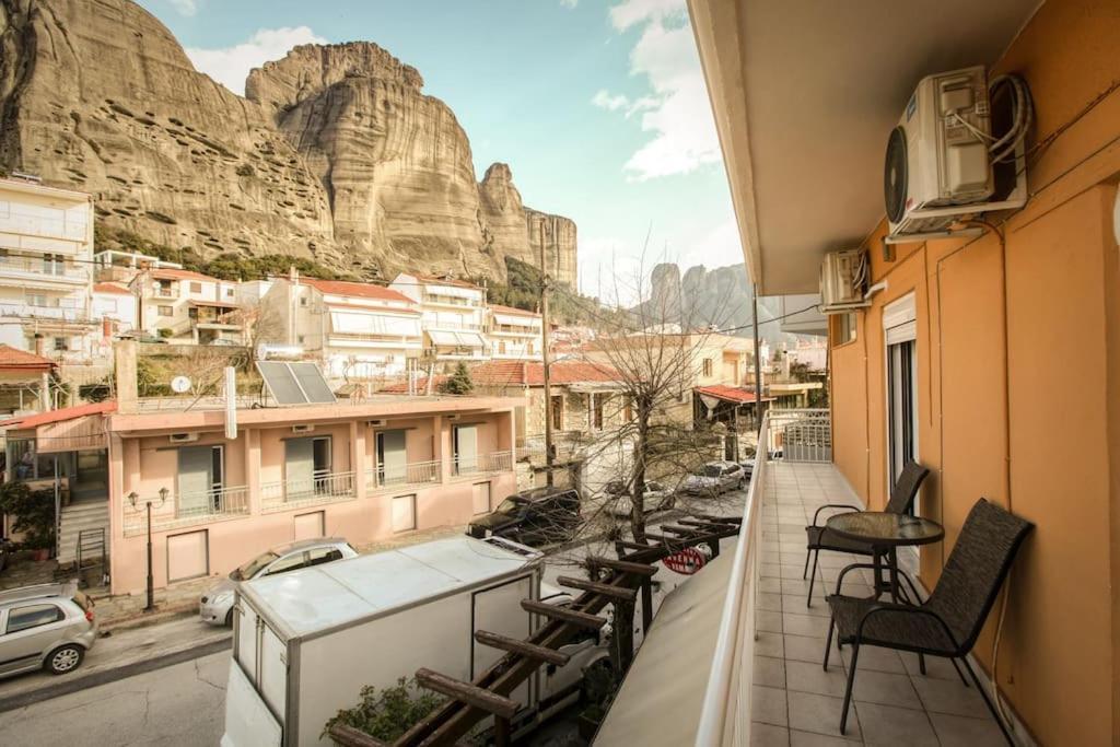 דירות קאלאבאקה House With Amazing View Of Meteora מראה חיצוני תמונה