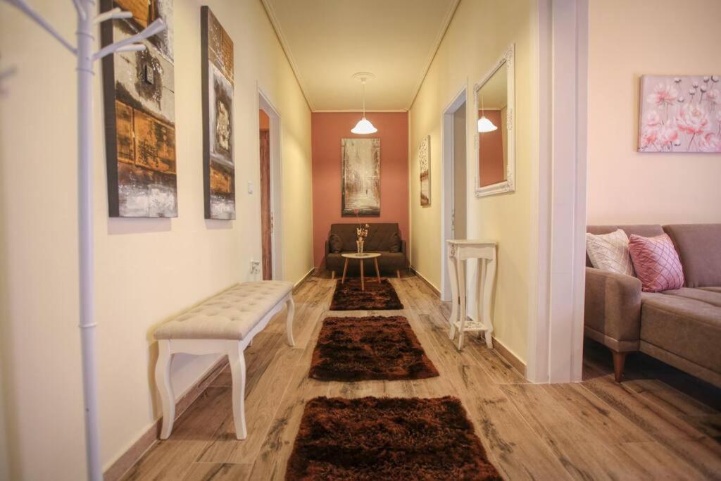 דירות קאלאבאקה House With Amazing View Of Meteora מראה חיצוני תמונה
